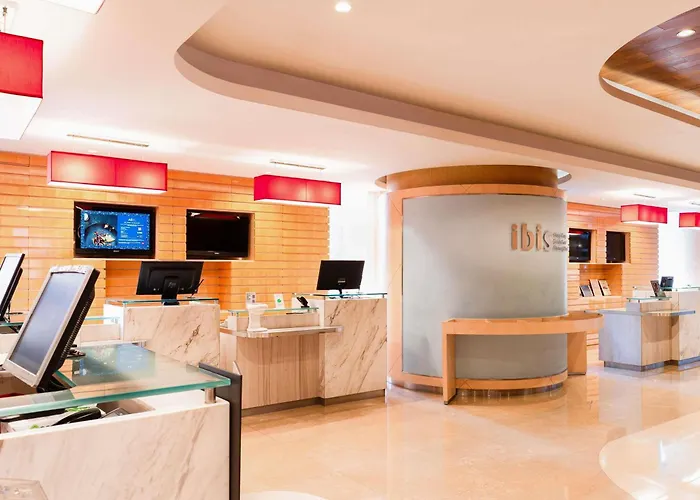 Ibis Hong Kong Central&Sheung Wan